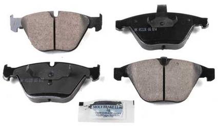 BMW Disc Brake Pad Set - Front (Ceramic) (EURO) 34116790759 - Akebono Euro Ultra-Premium EUR918A